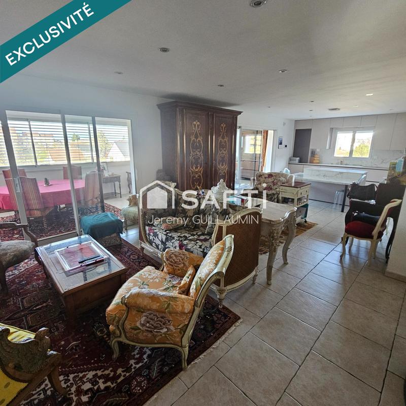 Maison - 235 m² - 7 pièces