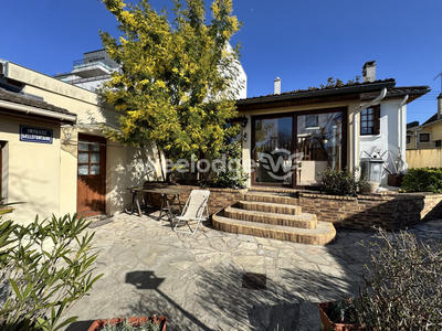 Maison - 84 m² - 4 pièces