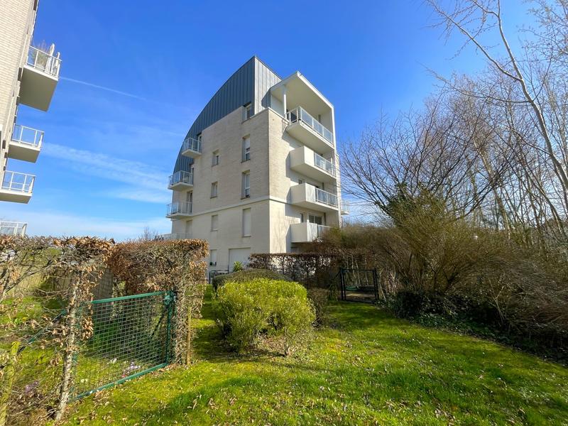 Appartement - 82 m² - 4 pièces