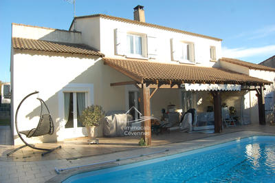 Villa - 150 m² - 6 pièces