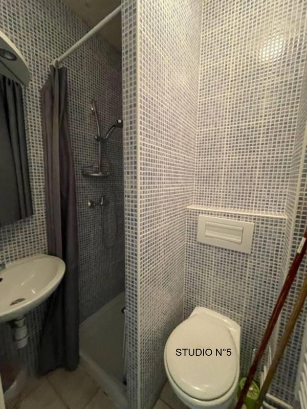 Immeuble - 220 m² - 11 pièces