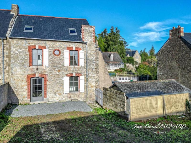 Maison en pierre - 110 m² - 4 pièces