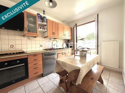 Maison - 100 m² - 6 pièces