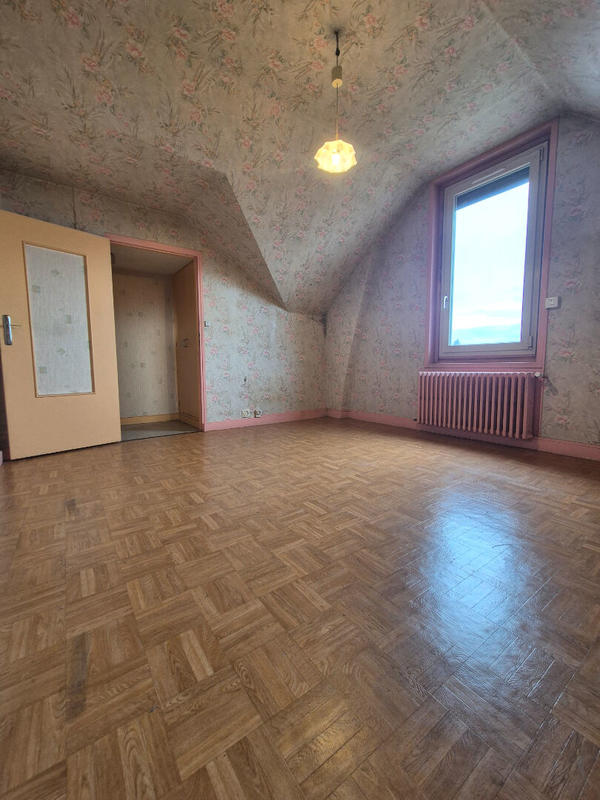 Maison - 117 m² - 6 pièces