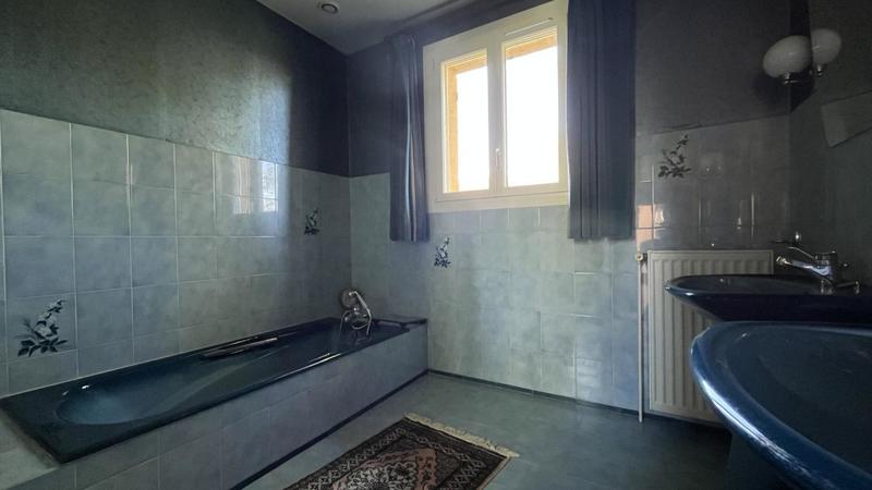 Maison - 190 m² - 6 pièces