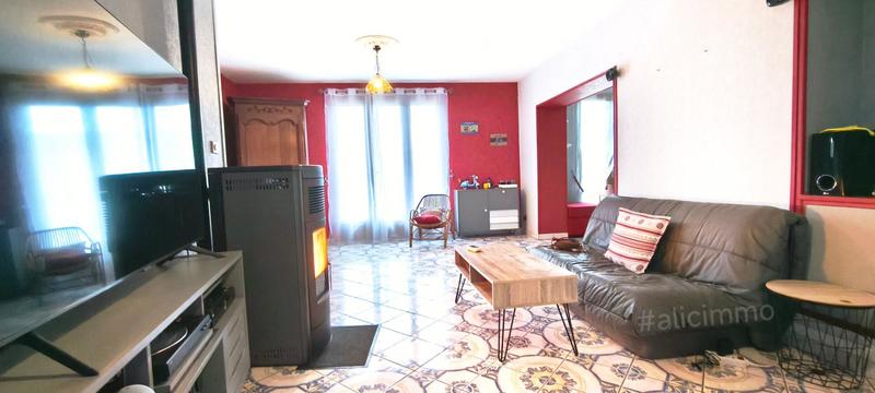 Maison - 135 m² - 6 pièces