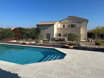 Maison - 183 m² - 6 pièces