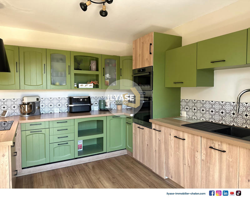 Maison - 110 m² - 4 pièces