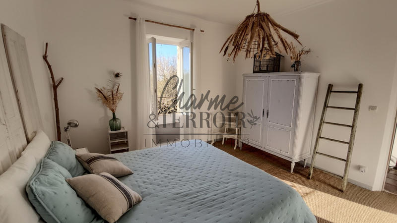 Mas - 228 m² - 10 pièces