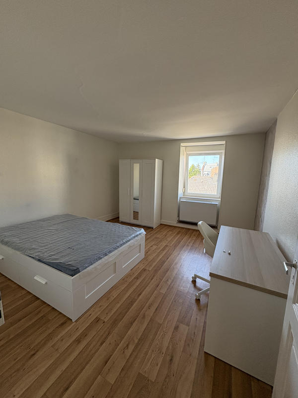 Appartement - 98 m² - 4 pièces