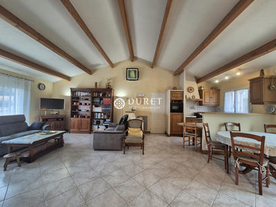 Maison - 141 m² - 4 pièces