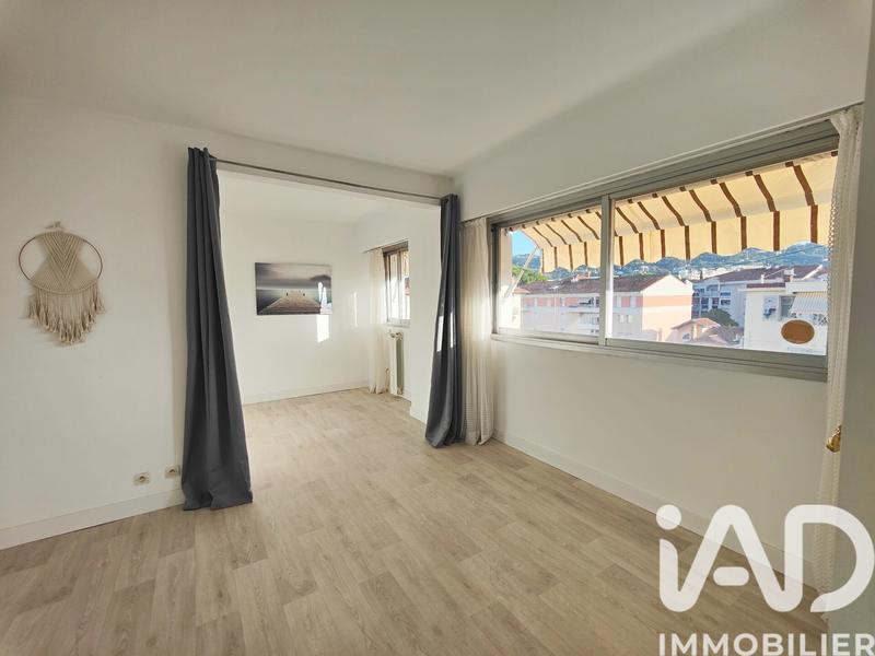 Studio - 43 m² - 1 pièce