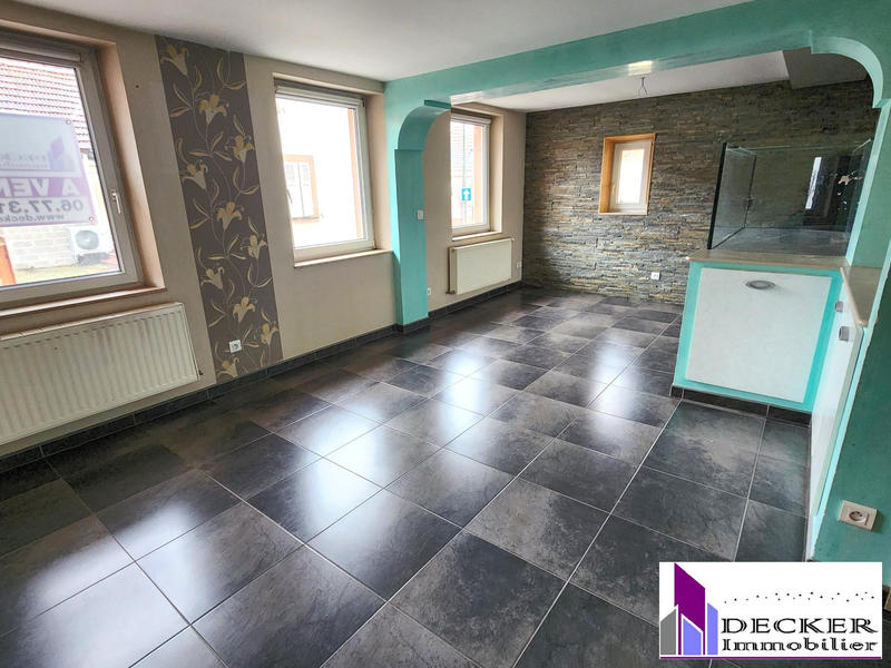 Maison - 137 m² - 5 pièces