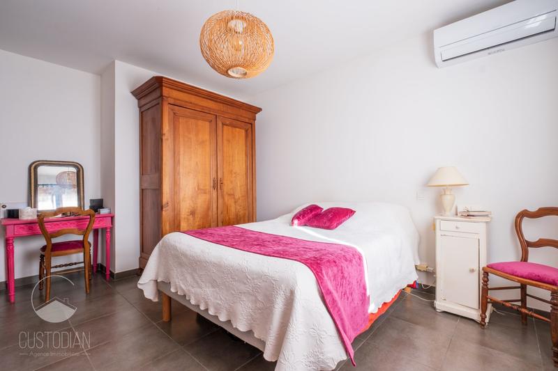 Maison - 96 m² - 4 pièces