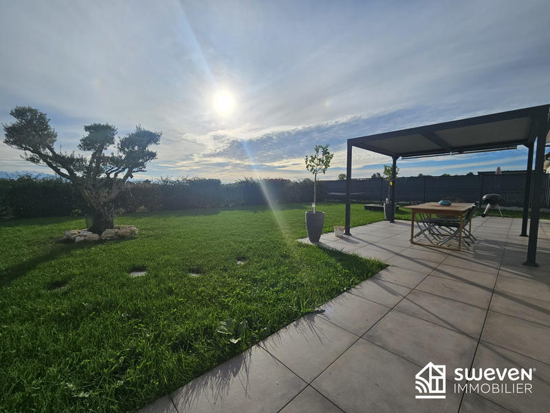 Maison - 112 m² - 4 pièces