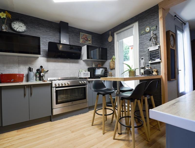 Maison - 92 m² - 4 pièces