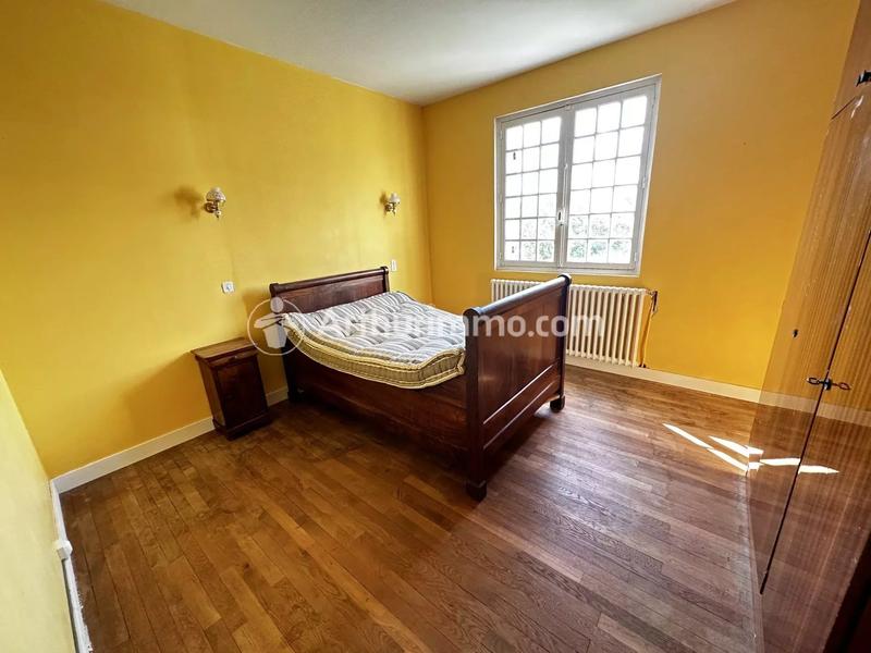 Maison - 180 m² - 7 pièces