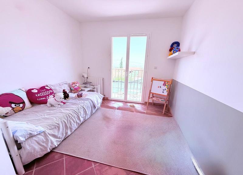 Maison - 245 m² - 5 pièces