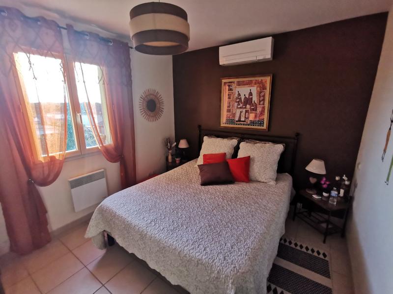 Maison traditionnelle - 185 m² - 7 pièces