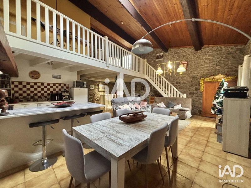 Maison - 120 m² - 4 pièces