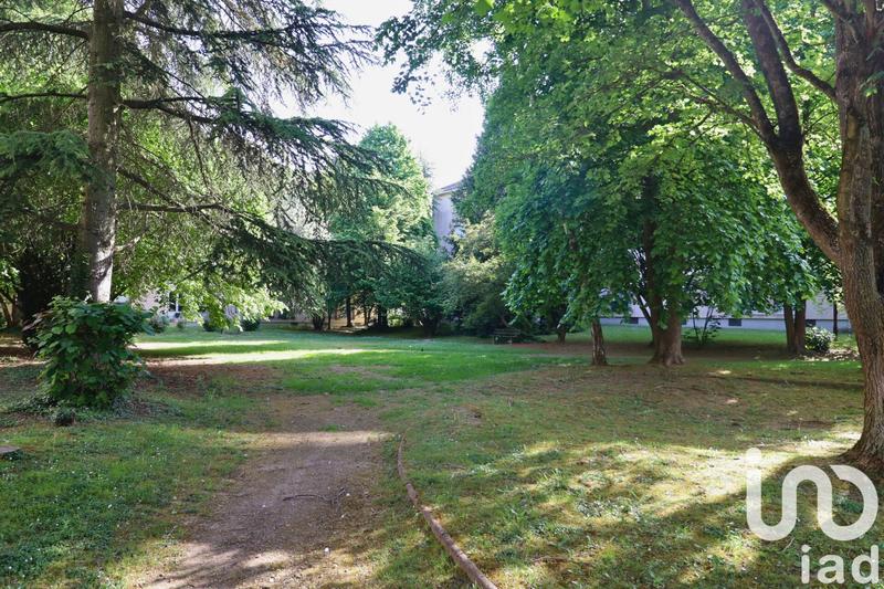 Appartement - 92 m² - 5 pièces