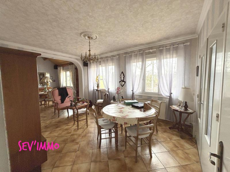 Maison - 147 m² - 5 pièces