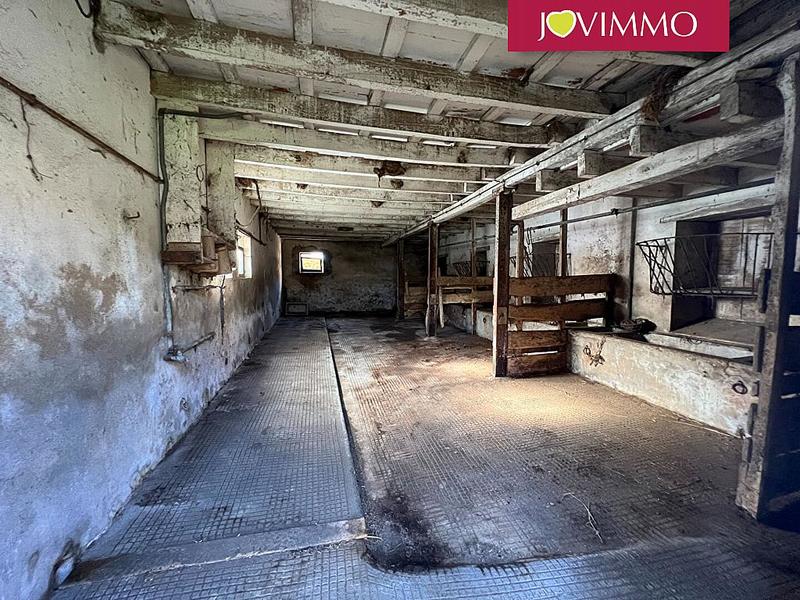 Maison - 500 m² - 6 pièces