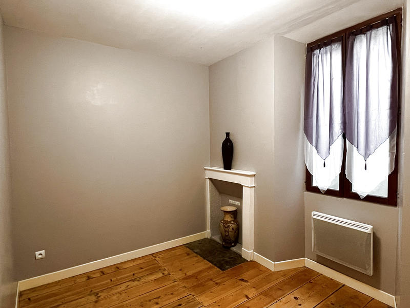 Appartement - 70 m² - 4 pièces