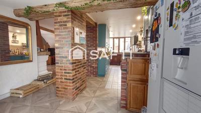 Maison - 200 m² - 8 pièces