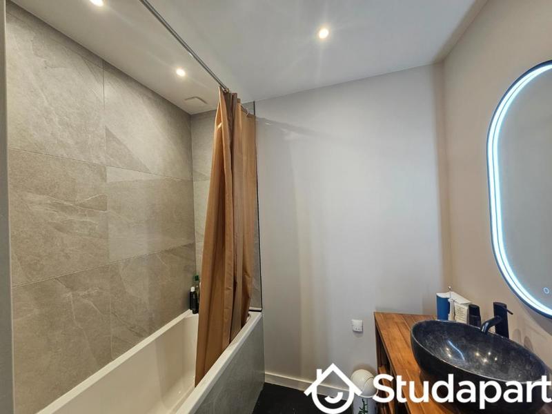 Appartement - 72 m² - 4 pièces