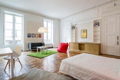 Chambre - 39 m² - 6 pièces