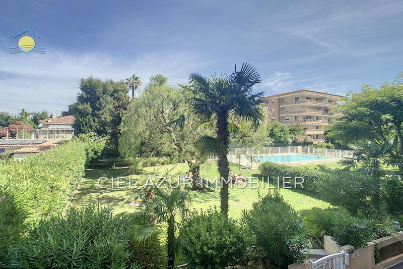 Appartement - 93 m² - 3 pièces