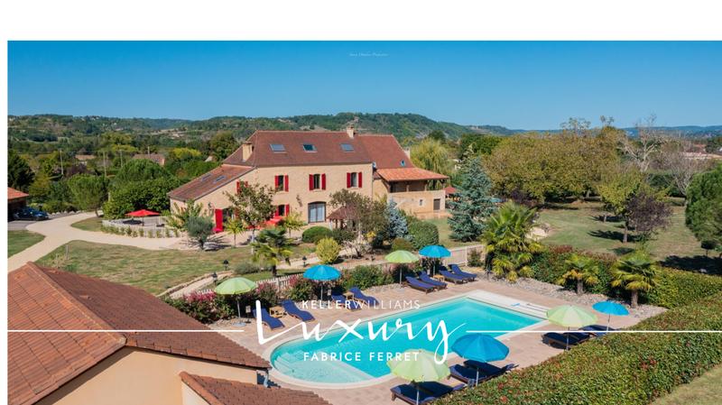 Maison - 431 m² - 17 pièces