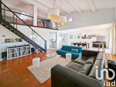 Maison - 299 m² - 9 pièces