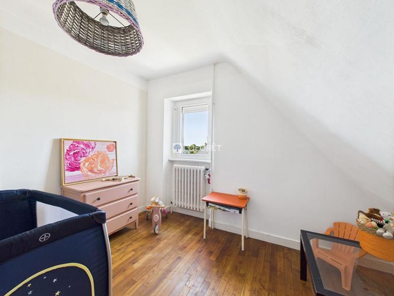 Maison - 135 m² - 6 pièces