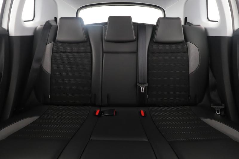 Peugeot 2008 1.2 PureTech Allure Business 110 ch