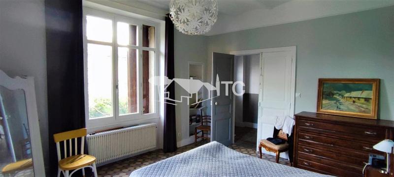 Maison bourgeoise - 226 m² - 8 pièces