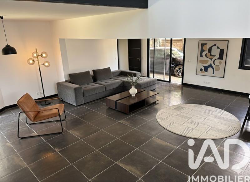 Maison - 160 m² - 5 pièces