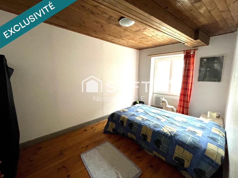 Maison - 160 m² - 10 pièces