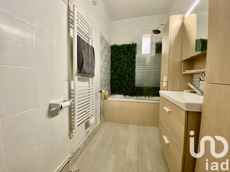 Maison de village - 130 m² - 8 pièces