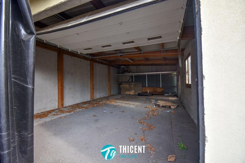 Local d'activités - 3 140 m²