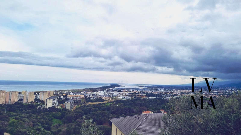 Villa - 185 m² - 4 pièces