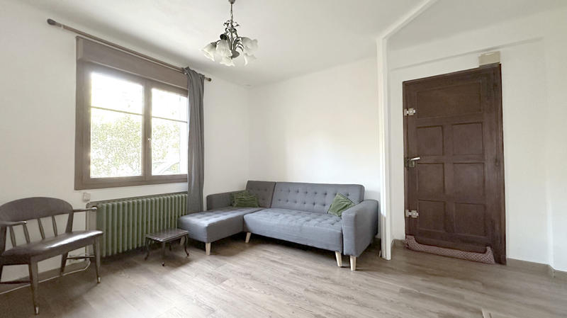 Maison - 260 m² - 10 pièces