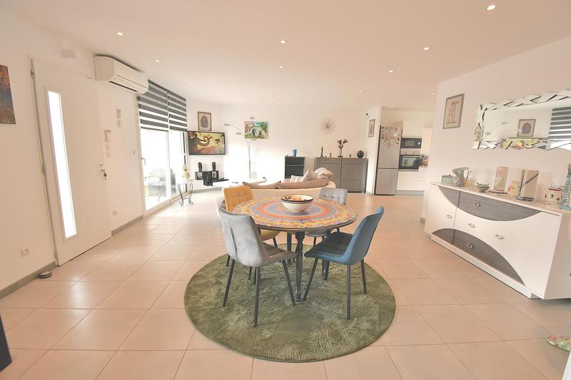 Villa - 97 m² - 3 pièces