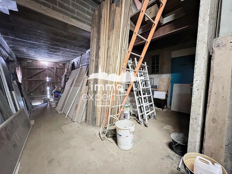 Maison - 211 m² - 6 pièces