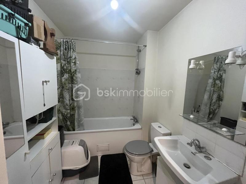 Studio - 28 m² - 1 pièce