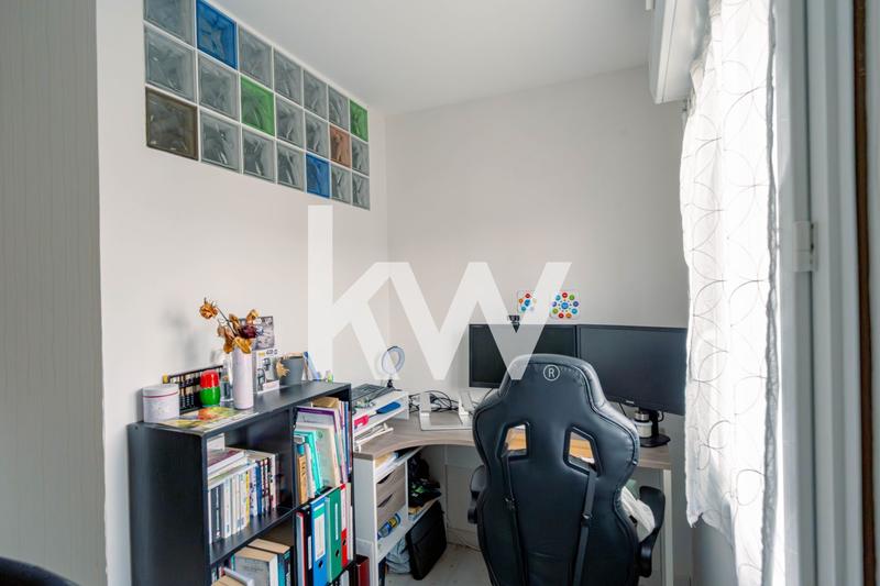 Maison - 104 m² - 5 pièces