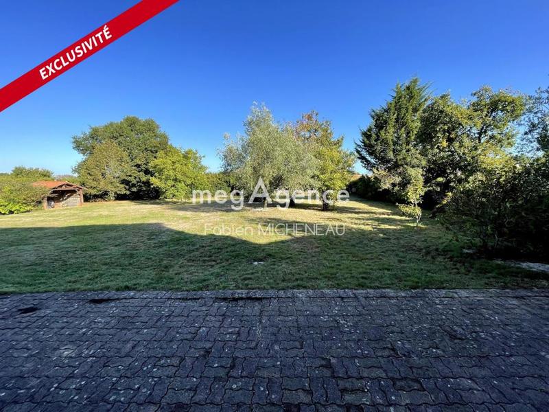 Maison ancienne - 233 m² - 10 pièces