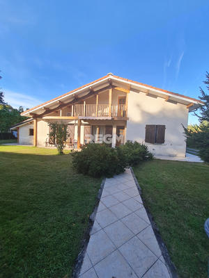 Maison - 150 m² - 7 pièces