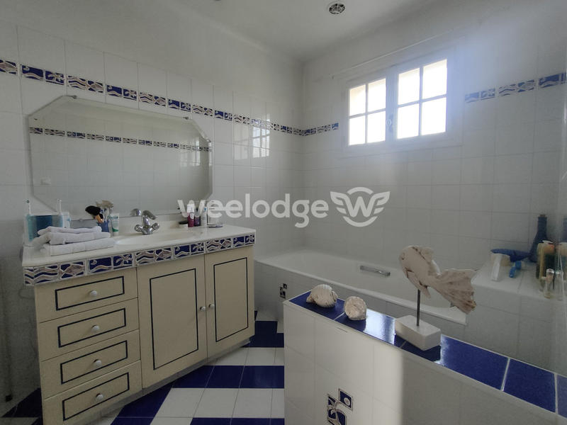 Maison traditionnelle - 140 m² - 5 pièces